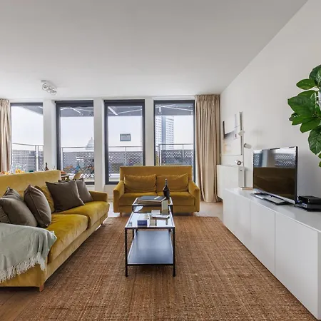 Sweett - Stassart Apartment