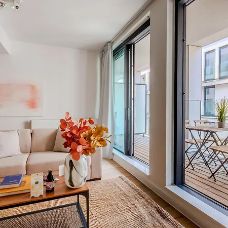 Sweett - Stassart Apartment Brussels