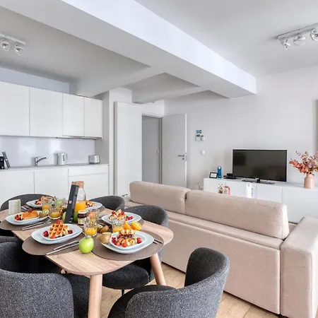 Sweett - Stassart Apartment